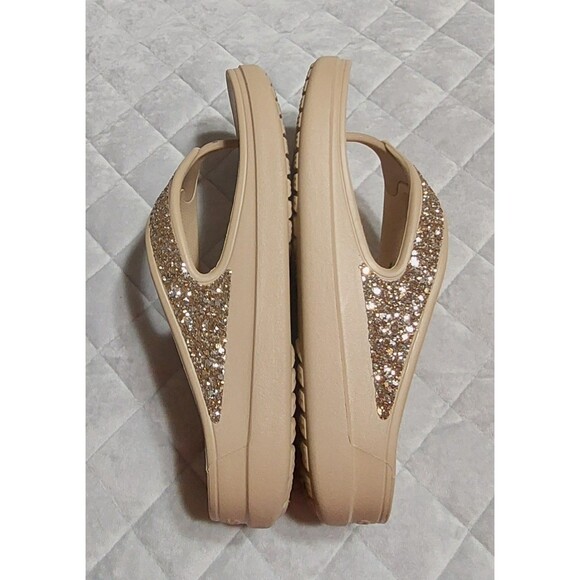 Crocs Iconic Comfort Sandals Women's Size 9 Excellent Condition. - Picture 5 of 8